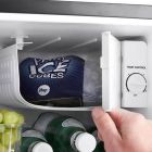 Mini frigider VonShef 2013291, Capacitate 47 Litri, Zona congelare 